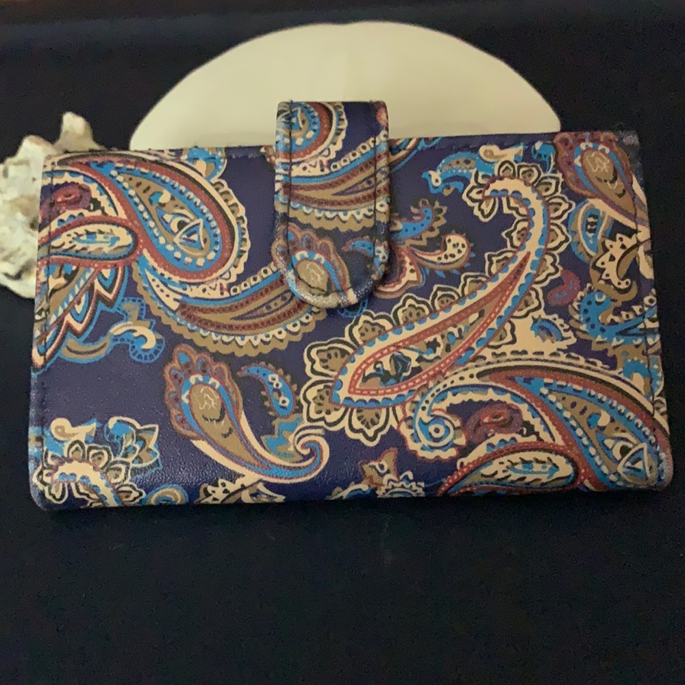 Pretty credit card holder